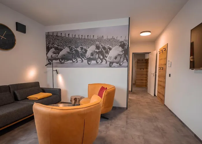 Quartier Am Sachsenring Апартаменты Оберлунгвиц